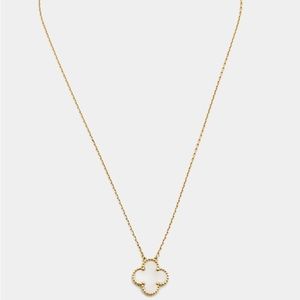 CLOVER ALHAMBRA MOTIF NECKLACE, GENUINE MOTHER OF PEARL, …